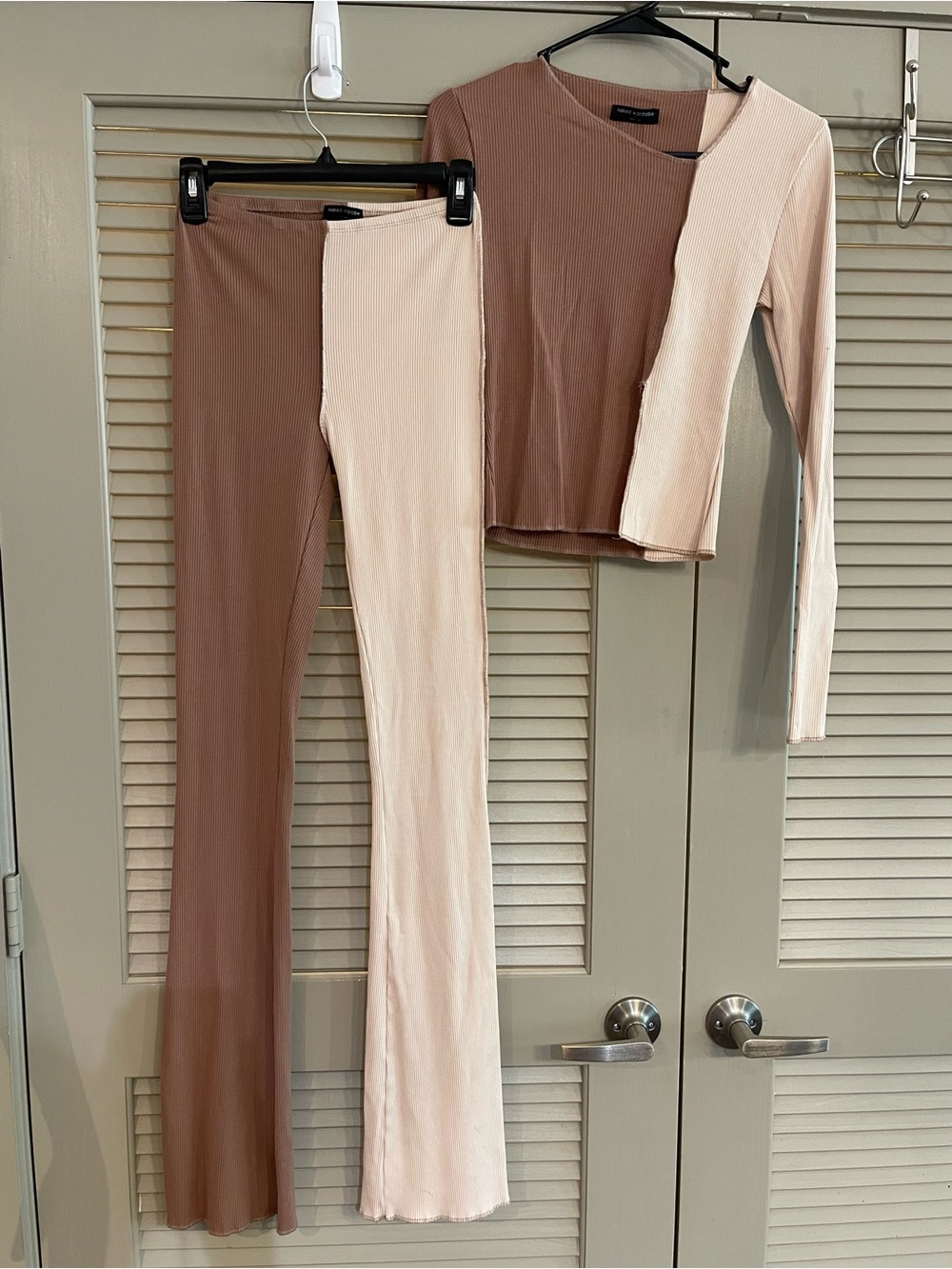 naked wardrobe Two-Tone Ribbed Flare Pants Set — Brown & Cream